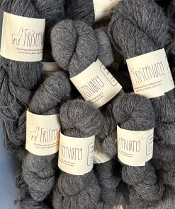 Natural colored dark grey handspun yarn of 100% Baby/Royal alpaca wool