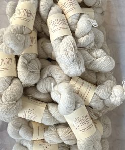 Sustainable natural colored organic handspun Off-white 100%  Baby/Royal alpaca yarn