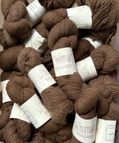Sustainable organic handspun nature colored caramel brown 100%  Baby/Royal alpaca yarn